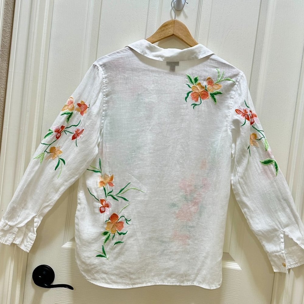 J.Jill 100% Linen Embroidery Shirt Blouse Women's Size S White Floral Button Up - Picture 13 of 16